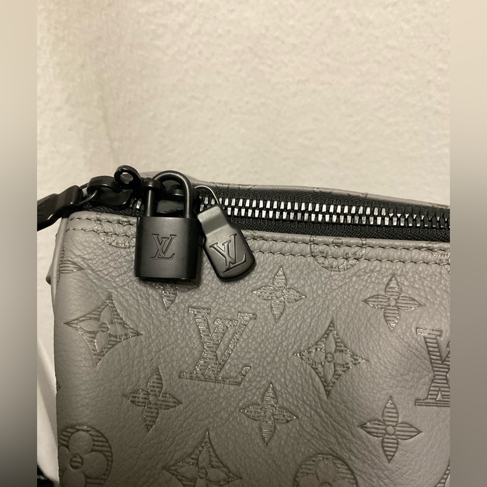 Louis Vuitton Keepall Monogram Gray Duffel Bag - Picture 11 of 16